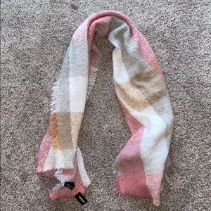 Express scarf
